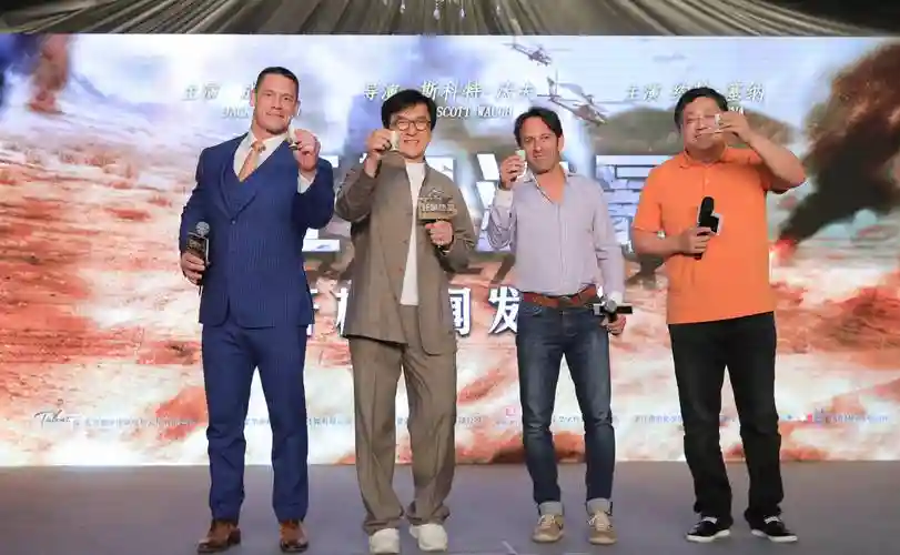 皮成龙阵容插图