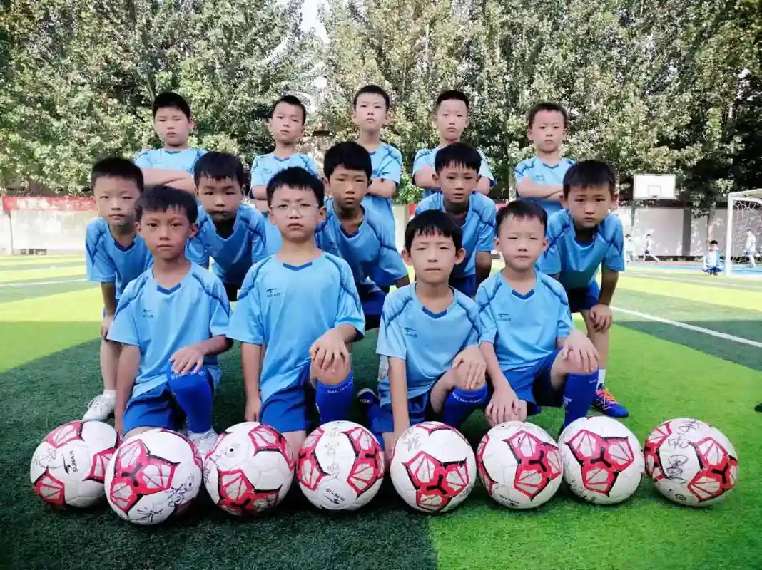 小学球队阵容插图1